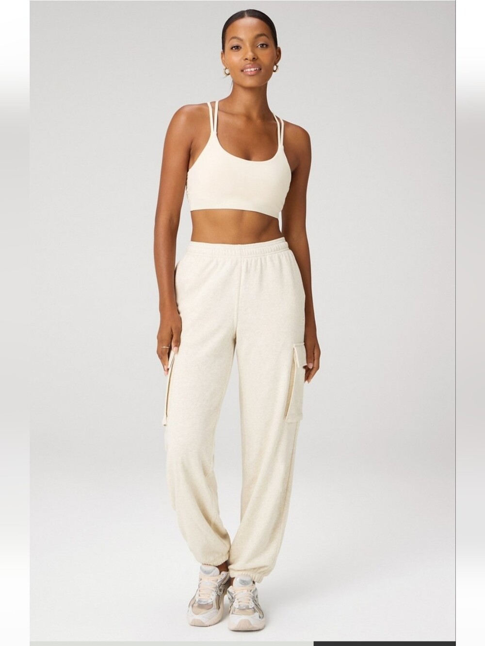 Fabletics Cream Cargo Joggers Sz Large